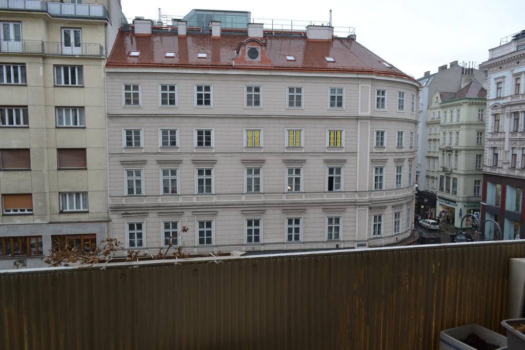 Goldfisch Apartment Hoher Markt Wien Eksteriør bilde