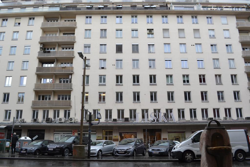 Goldfisch Apartment Hoher Markt Wien Rom bilde
